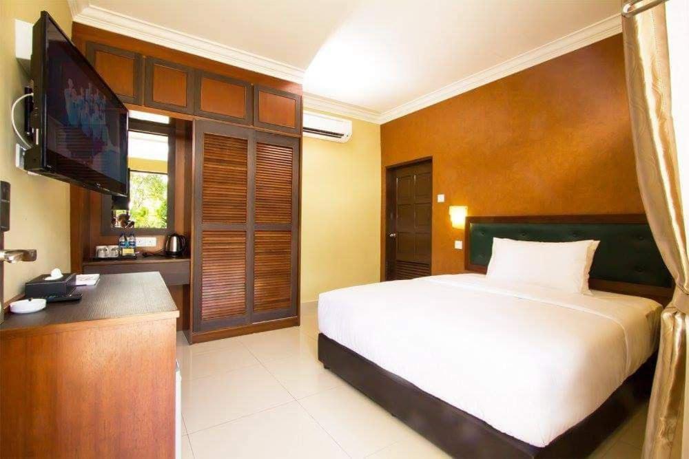 New Kesuma Villa Exclusive Stay Паріт-Раджа Екстер'єр фото